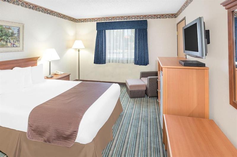 Surestay Plus Hotel By Best Western Redding Kültér fotó